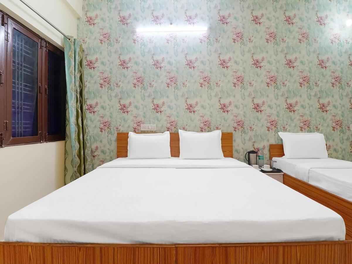 Oyo 84661 Lakshmi Home Stay Jhājra Exteriér fotografie